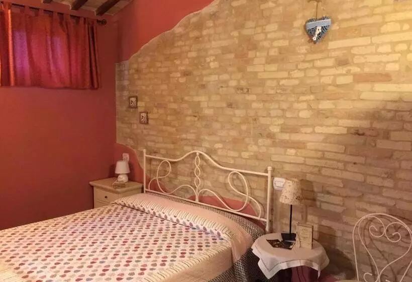 Aamiaismajoitus (B&B) Dedicato A Te