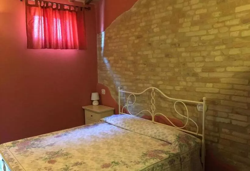 Aamiaismajoitus (B&B) Dedicato A Te