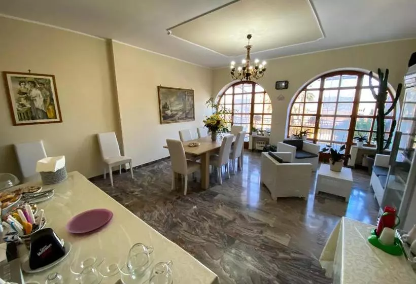 Aamiaismajoitus (B&B) La Dolce Sosta