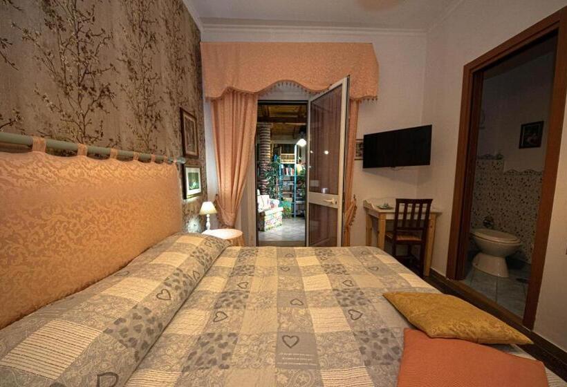 Bed and Breakfast Next Stop 28