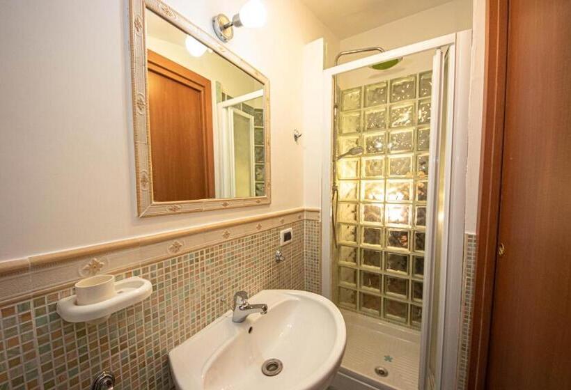 Bed and Breakfast Next Stop 28