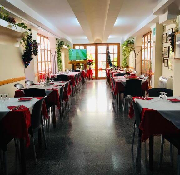 בית מלון כפרי Centrale