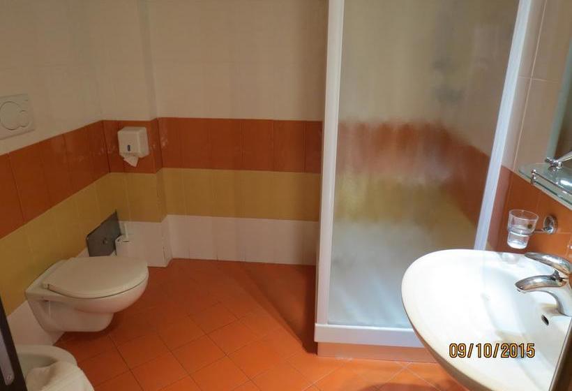 בית מלון כפרי Costa Azzurra