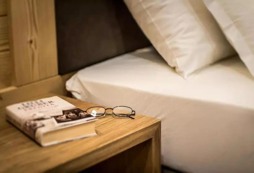 ホテル Garni Larix