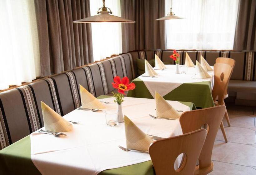 ホテル Gasthof Innerwalten