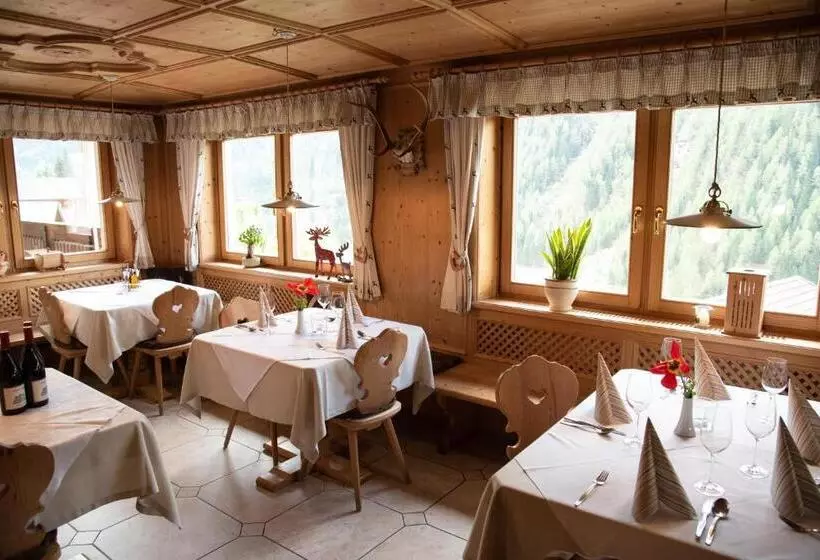 Hotelli Gasthof Innerwalten