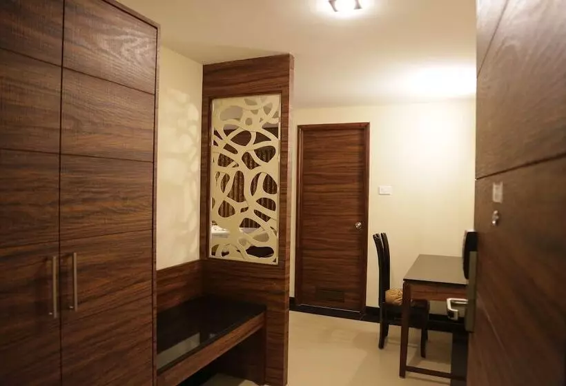 Hotelli Rangalaya Royal