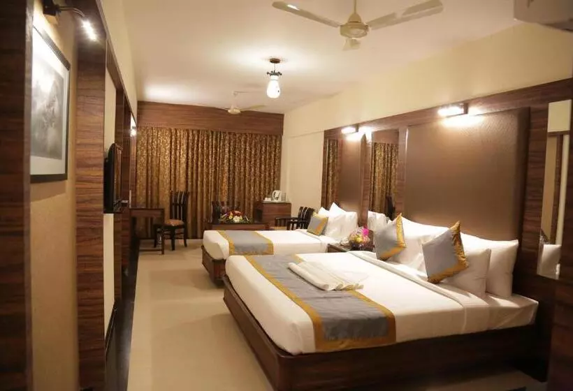Hotelli Rangalaya Royal