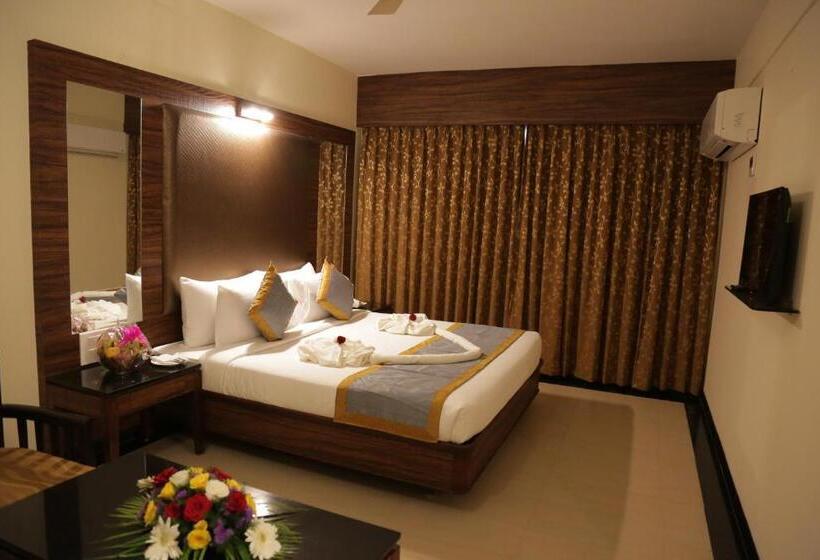 Hotel Rangalaya Royal