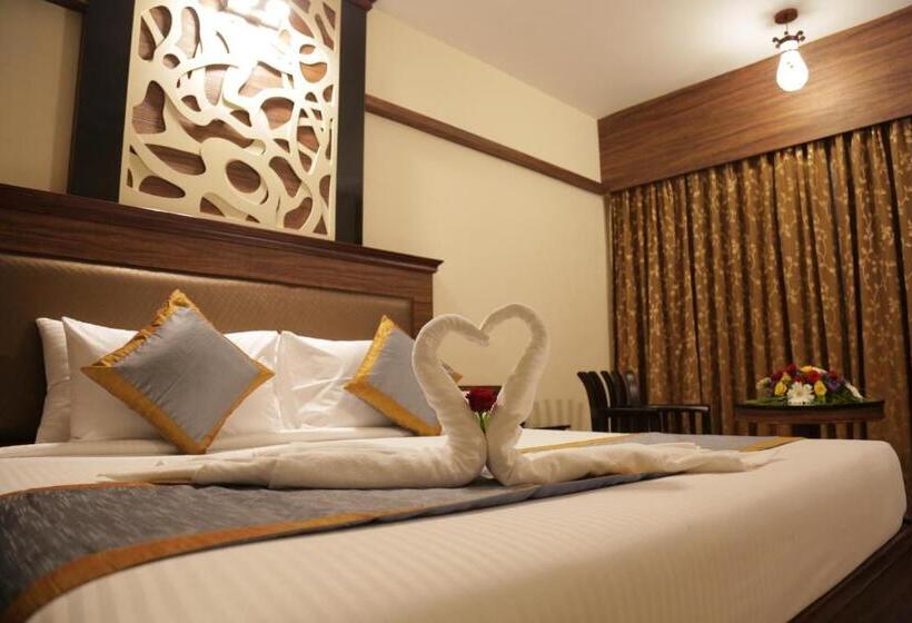 Hotel Rangalaya Royal