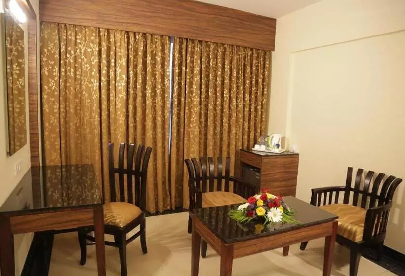 Hotelli Rangalaya Royal