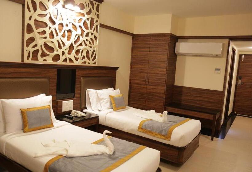 Hotel Rangalaya Royal