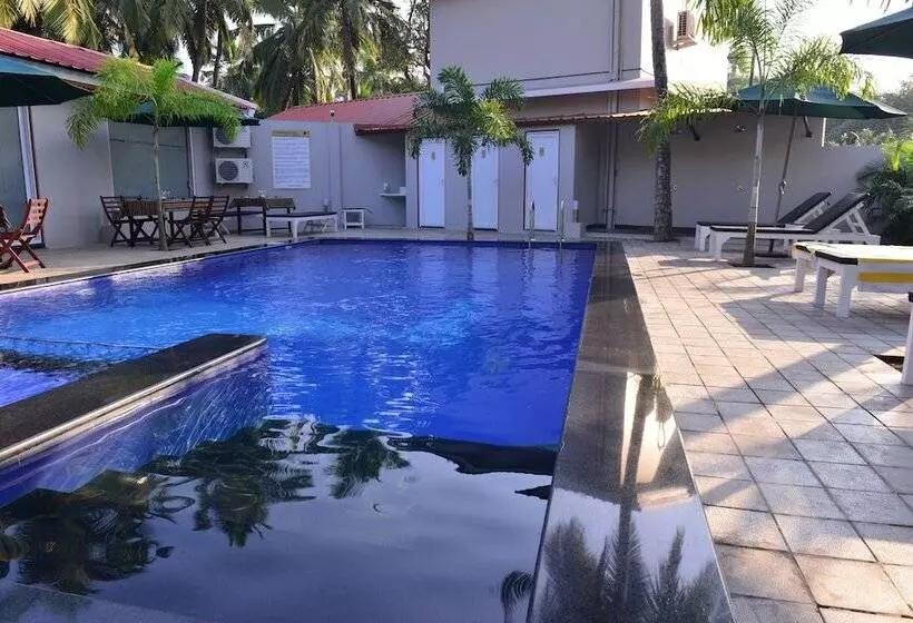 Lomakeskus Majestic Beach Comforts