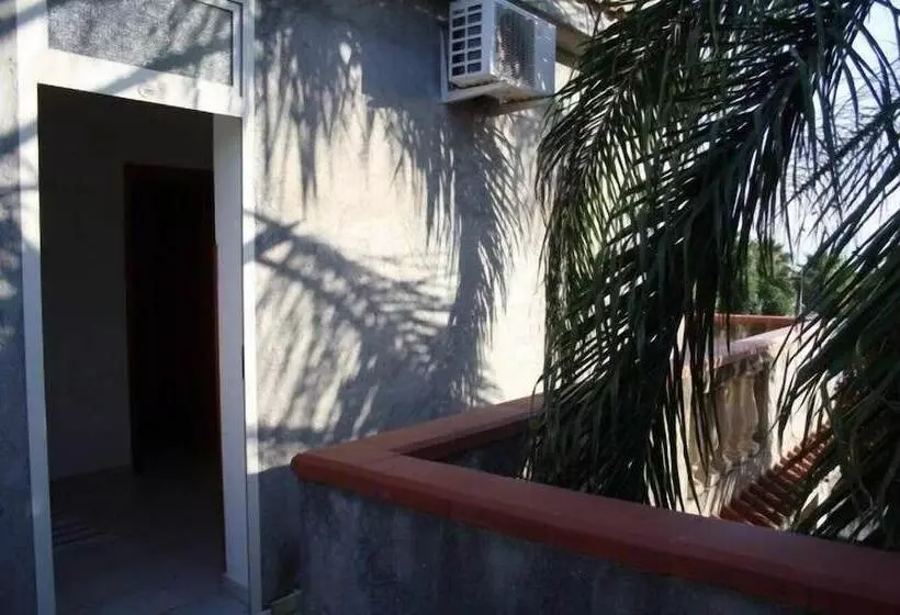 B&b Baia Dello Stretto