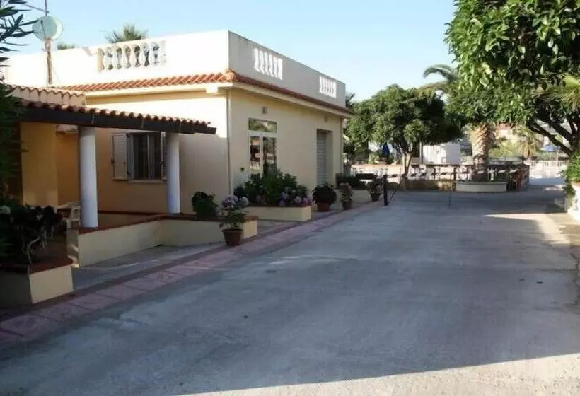 B&b Baia Dello Stretto