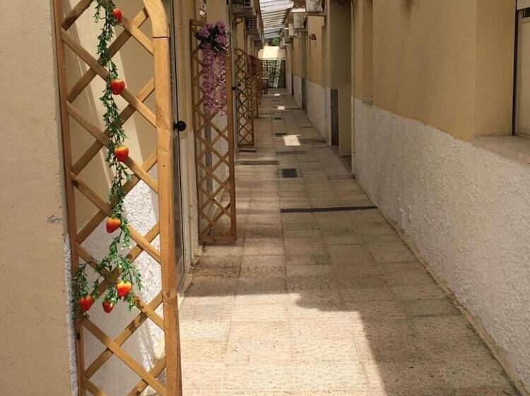 B&b Baia Dello Stretto