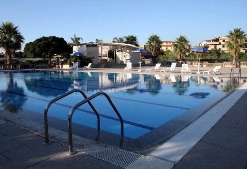 B&b Baia Dello Stretto