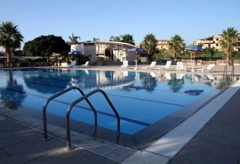 B&b Baia Dello Stretto