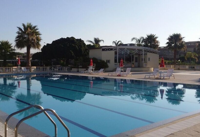 B&b Baia Dello Stretto