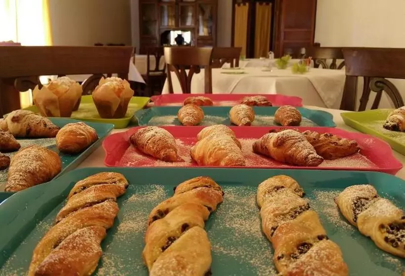 Aamiaismajoitus (B&B) Il Gheppio