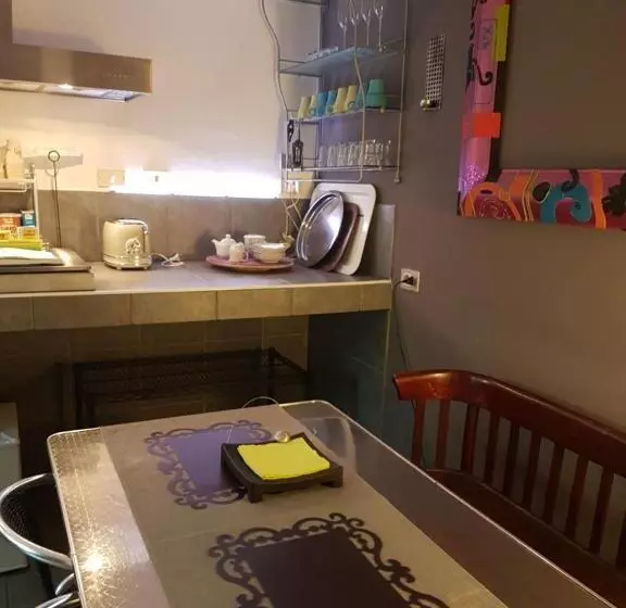 ベッドアンドブレックファースト Le Terre Del Drago Apartment