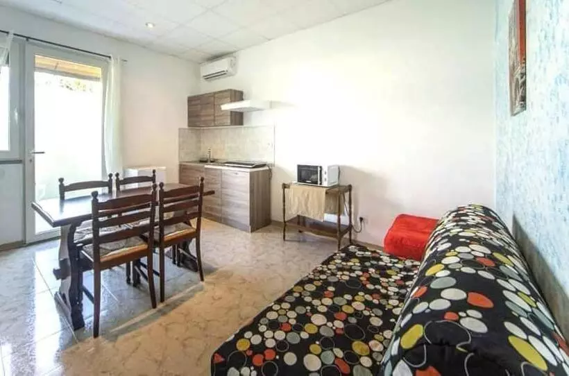 Hotelli Albergo Luisss