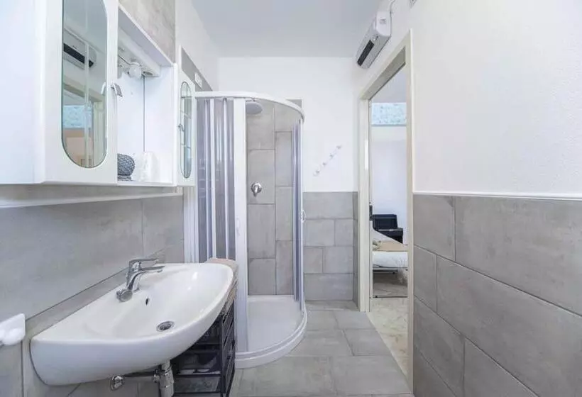 Hotelli Albergo Luisss