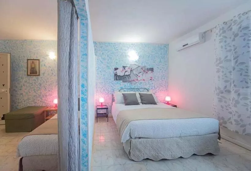 Hotelli Albergo Luisss