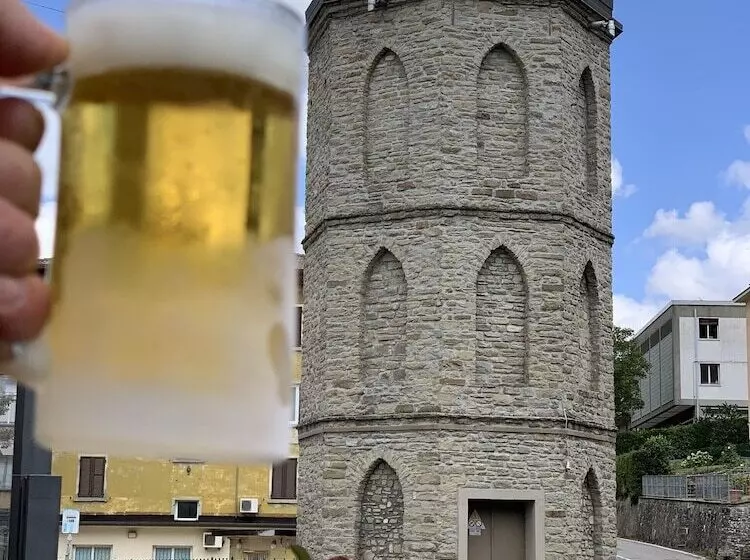 Hotelli Albergo Ristorante La Torretta