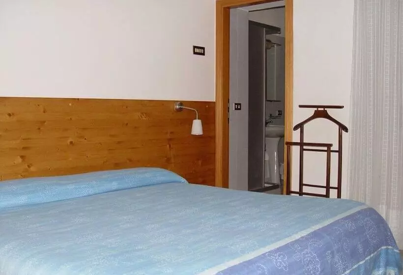 Hotelli Albergo Ristorante La Torretta