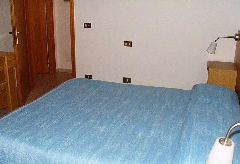 Hotelli Albergo Ristorante La Torretta