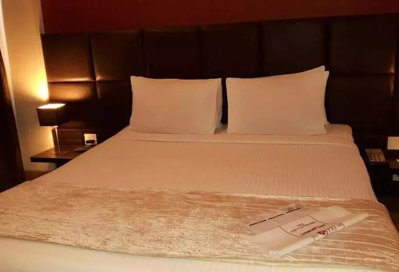 Hotelli Iris Premire