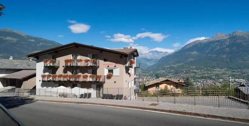 Hôtel Monte Emilius