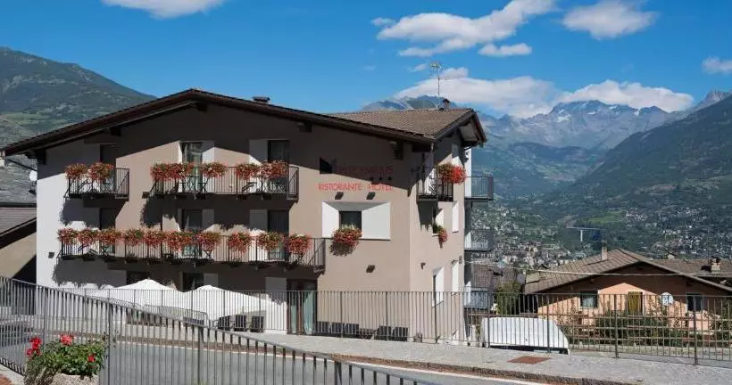 Hôtel Monte Emilius