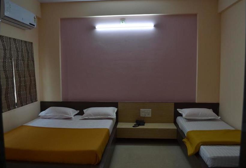 Hotel Somnath Atithigruh