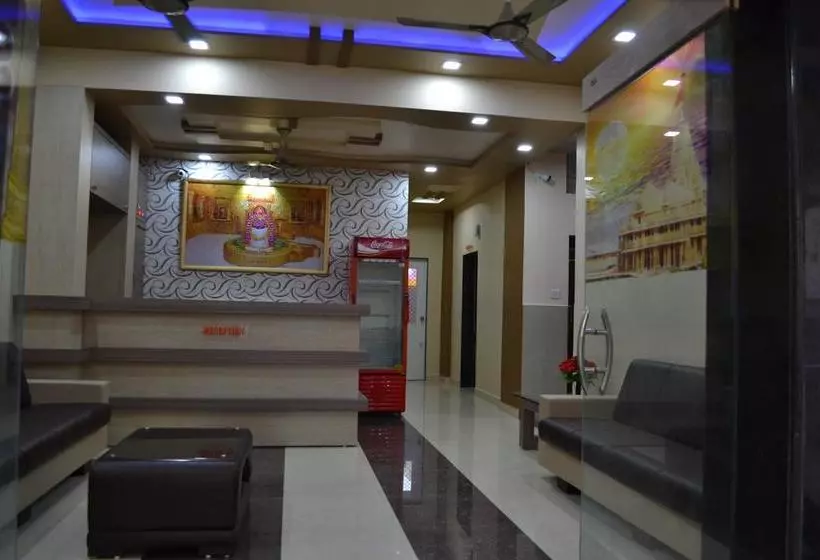 ホテル Somnath Atithigruh