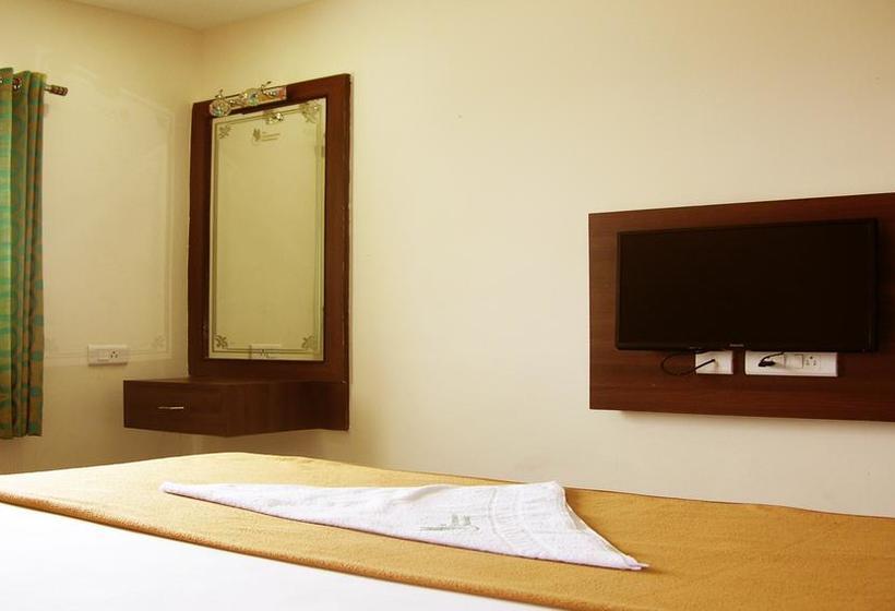 هتل Sri Kapileswara Residency