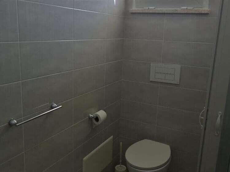 בית מלון כפרי Tirreno Formia