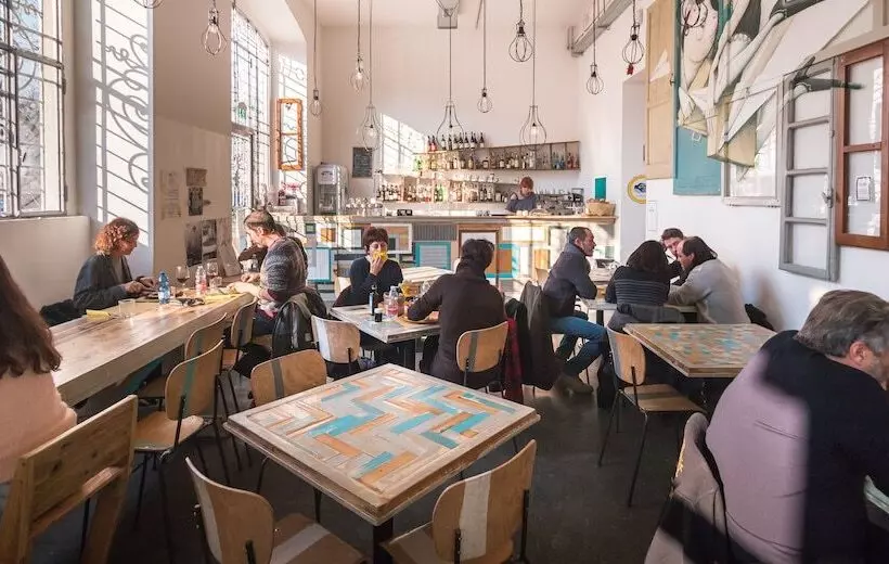 Madama Hostel & Bistrot