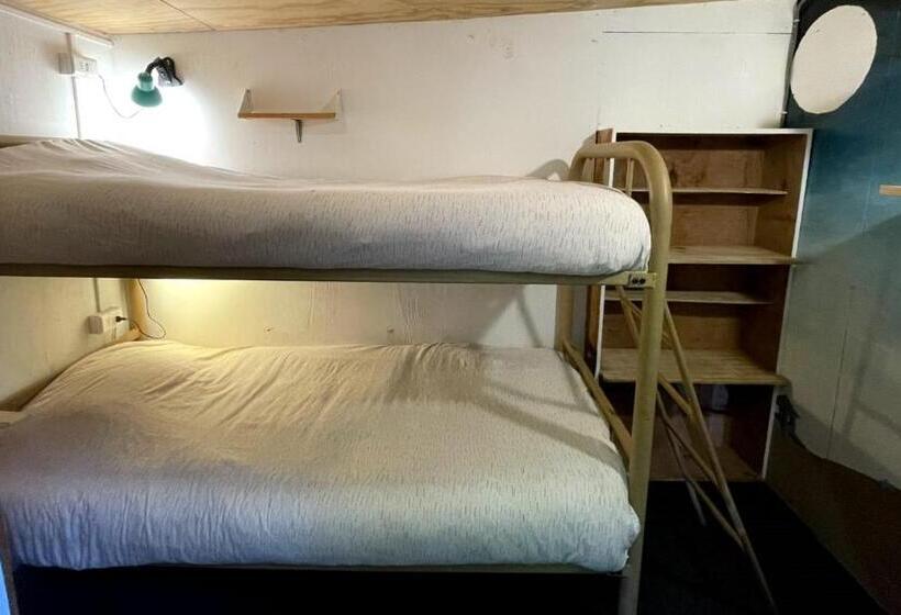 Hostel Chili Kiwi Lakefront Backpackers