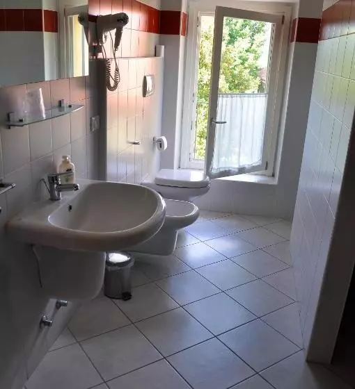 ユースホステル Residenza Molinatto