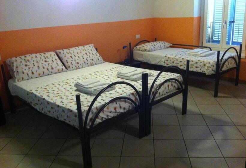 הוסטל Residenza Molinatto