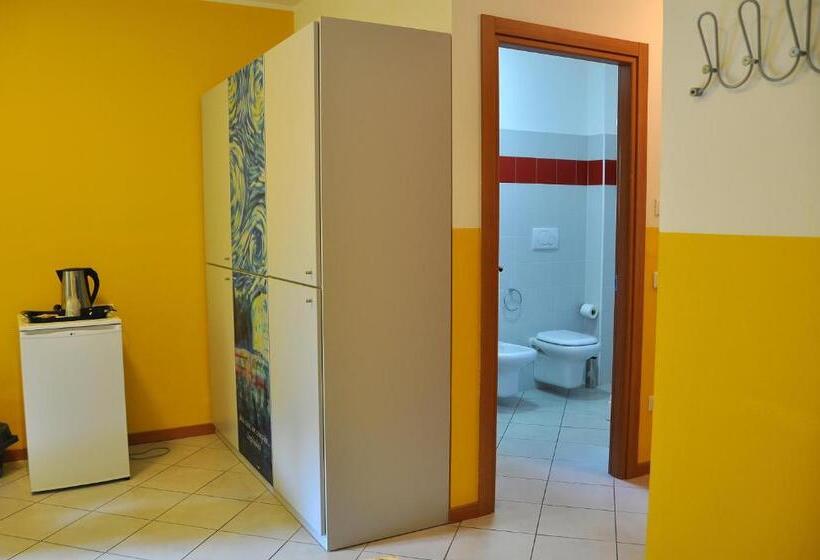 הוסטל Residenza Molinatto