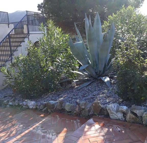 ベッドアンドブレックファースト La Madonetta   Dimora D Epoca