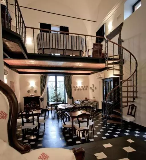 تختخواب و صبحانه La Madonetta Dimora D Epoca