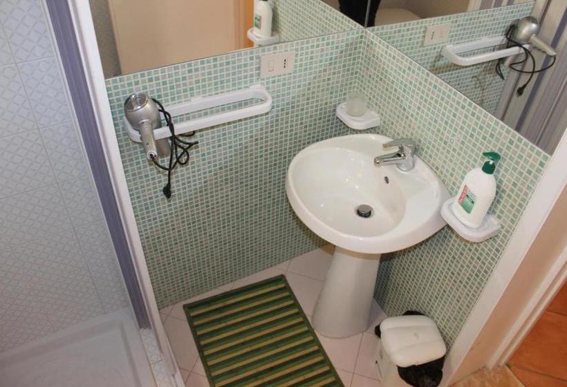 Bed and Breakfast Albachiara Holidays