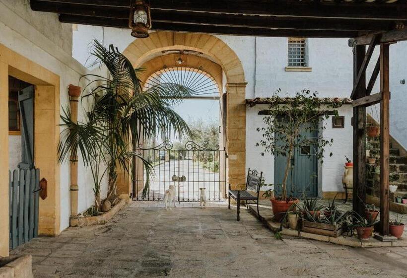 تختخواب و صبحانه Baglio Calia