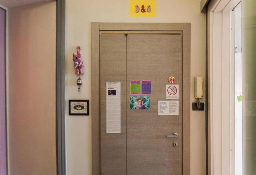 تختخواب و صبحانه Casa Dani&swing Bed&books