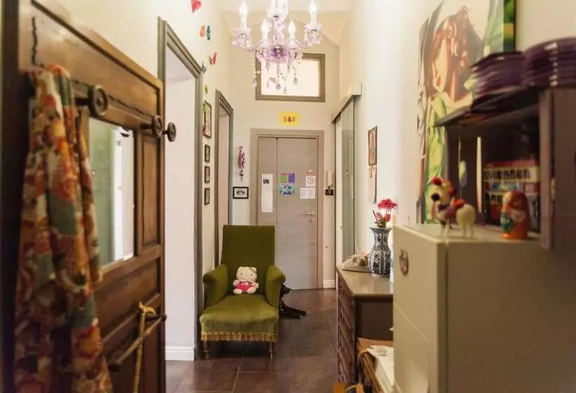 تختخواب و صبحانه Casa Dani&swing Bed&books