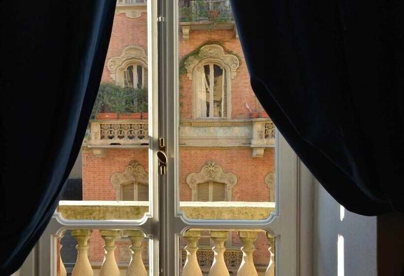 تختخواب و صبحانه La Luna E I Faló Luxury Accomodation